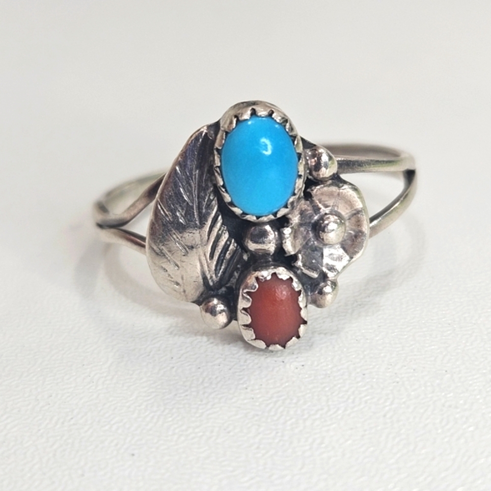 Sterling Silver Turquoise Red Coral Navajo Signed Ring Size 7.75 US